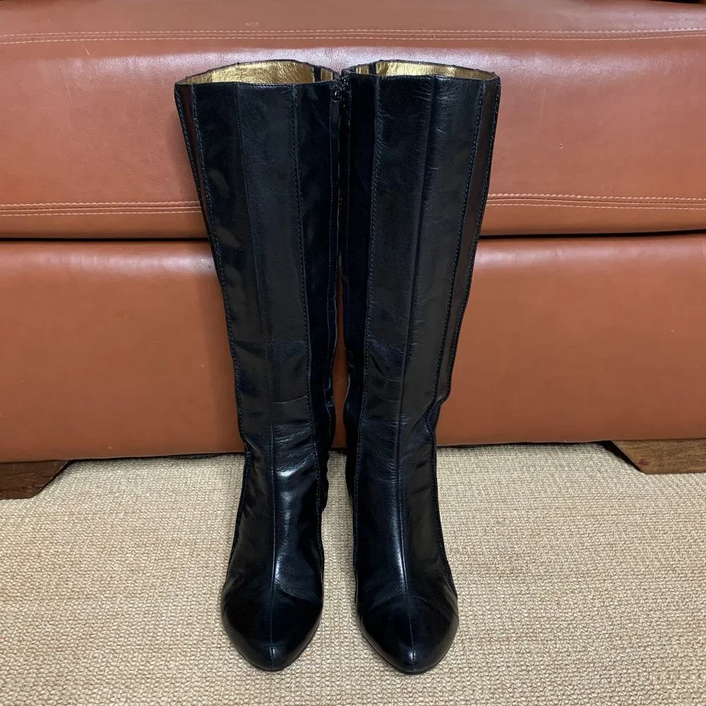 Size 7.5 Tsubo Womens Knee High Pleated Boots - Black Leather - Picture 2 of 12